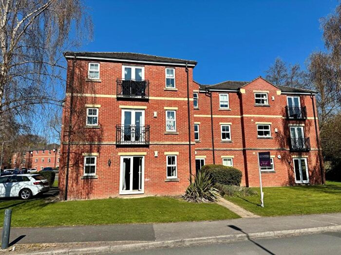 2 Bedroom Flat To Rent In Woodlea Lane, Meanwood, LS6