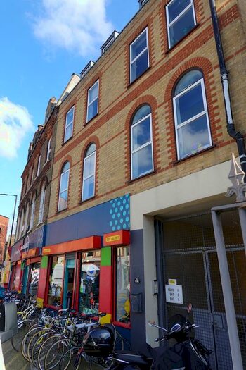 1 Bedroom Flat To Rent In Dalston Lane, Hackney, E8