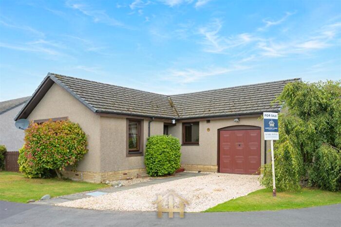 3 Bedroom Detached Bungalow For Sale In Blacklaw Drive, Birkhill, Dundee, DD2