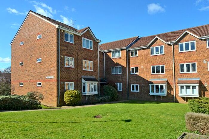 1 Bedroom Studio To Rent In Opal House, Percy Gardens, Worcester Park, KT4