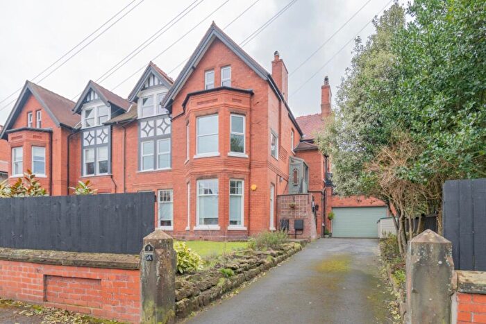 4 Bedroom Duplex For Sale In The Oatlands, CH48