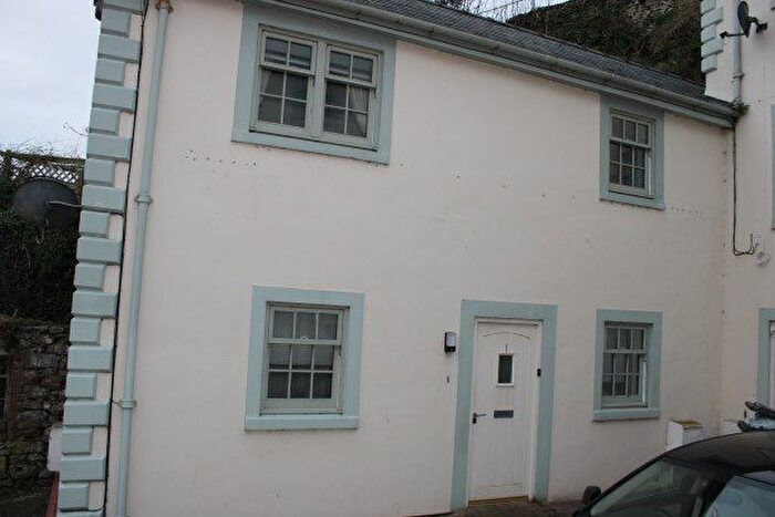 2 Bedroom End Of Terrace House To Rent In Chapel Street, Denbigh, LL16