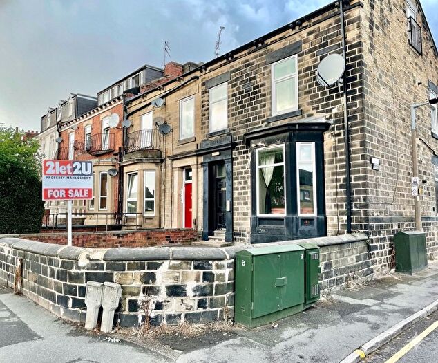 Block Of Flats For Sale In Dodworth Road, Barnsley, S70