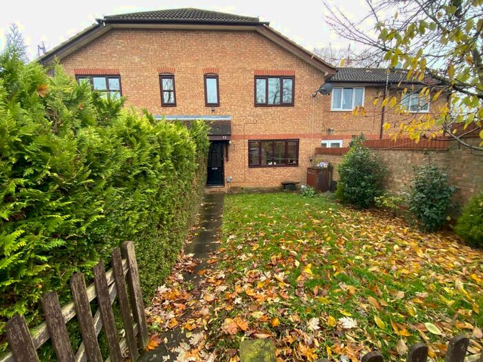 2 Bedroom House To Rent In Morecambe Close, SG1