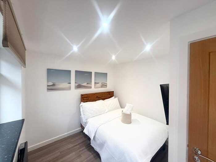 Studio To Rent In Ravel Road, South Ockendon, RM15