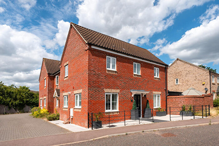 3 Bedroom End Of Terrace House To Rent In Dunlin Drive, Cringleford, NR4