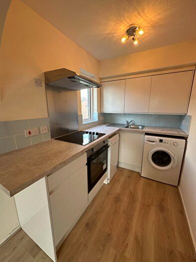 1 Bedroom Studio To Rent In Studio Flat – Pycroft Way, Edmonton, N9