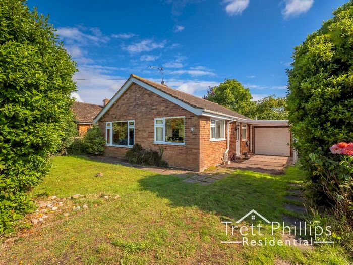 3 Bedroom Detached Bungalow For Sale In Broadlands Road, Hickling, Norwich, Norfolk, NR12