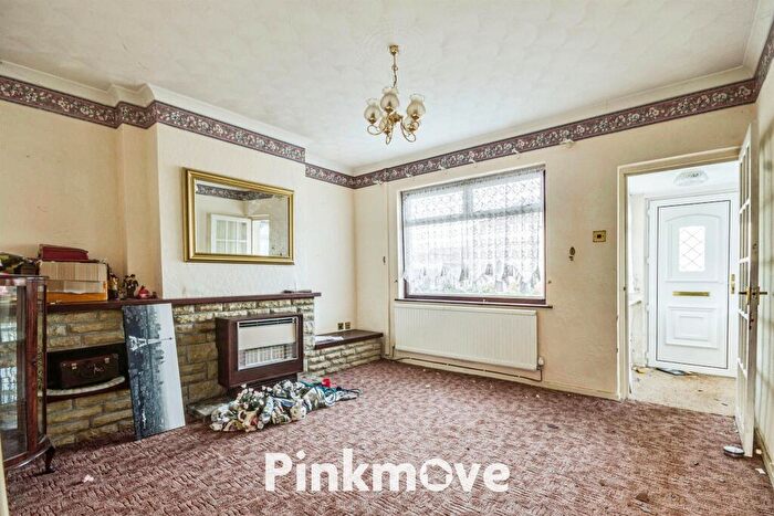 2 Bedroom Detached Bungalow For Sale In Liswerry Road, Newport, NP19