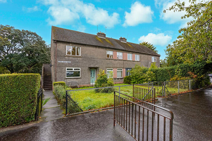 3 Bedroom Flat For Sale In Bennet Wood Terrace, Winchburgh, EH52