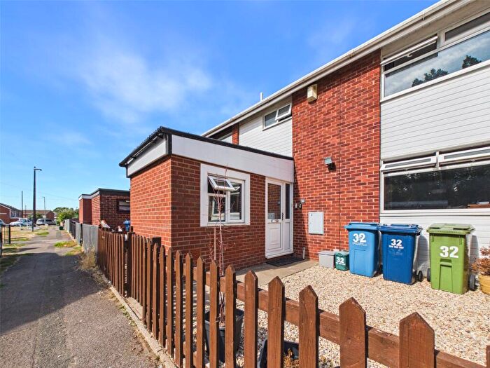 3 Bedroom Terraced House For Sale In Yew Tree Way, Churchdown, Gloucester, Gloucestershire, GL3