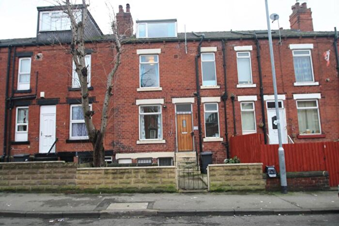 2 Bedroom House To Rent In Strathmore Terrace, Leeds, West Yorkshire, LS9