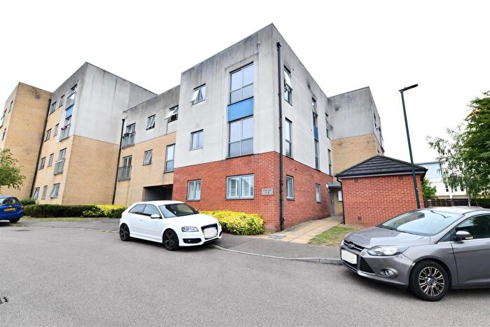 2 Bedroom Flat For Sale In Anise Court, Admiral Drive, Stevenage, SG1