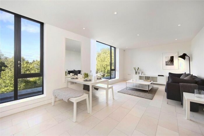 1 Bedroom Flat To Rent In Latitude House, Primrose Hill, Camden Town Borders, NW1