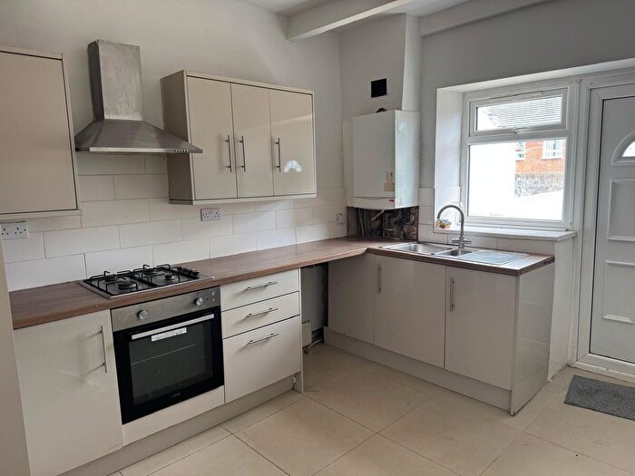 2 Bedroom End Of Terrace House To Rent In Spring Street, Rishton, BB1