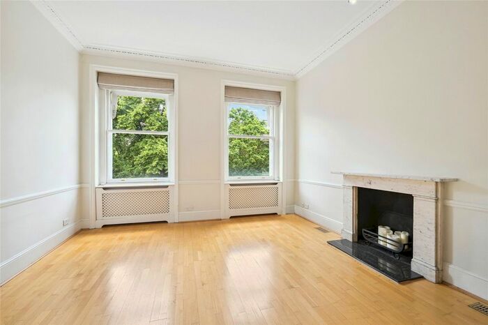 2 Bedroom Flat To Rent In Queens Gate Gardens, South Kensington, London, SW7