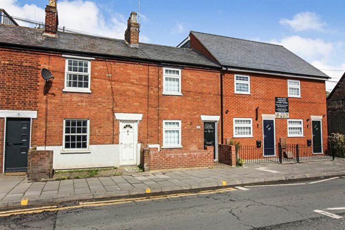 2 Bedroom Property To Rent In New Street, Aylesbury, HP20