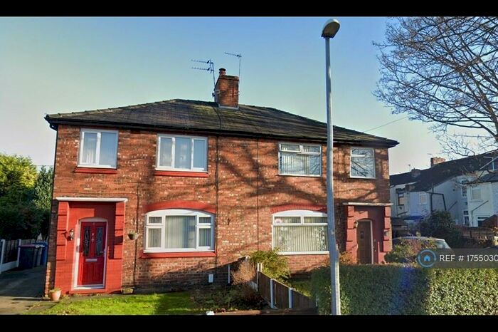3 Bedroom Semi-Detached House To Rent In Schofield Road, Eccles, Manchester, M30