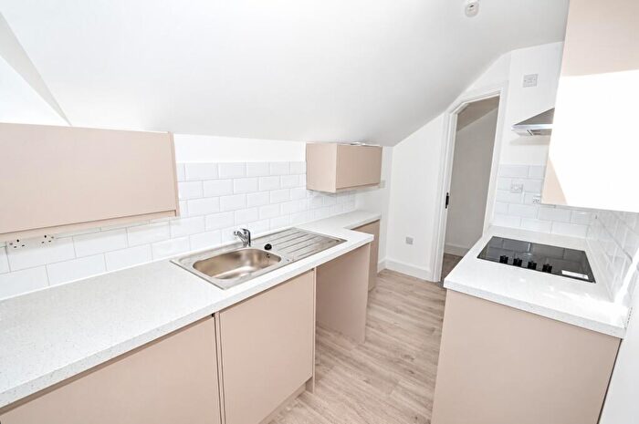 1 Bedroom Flat To Rent In College Place, Southampton, SO15
