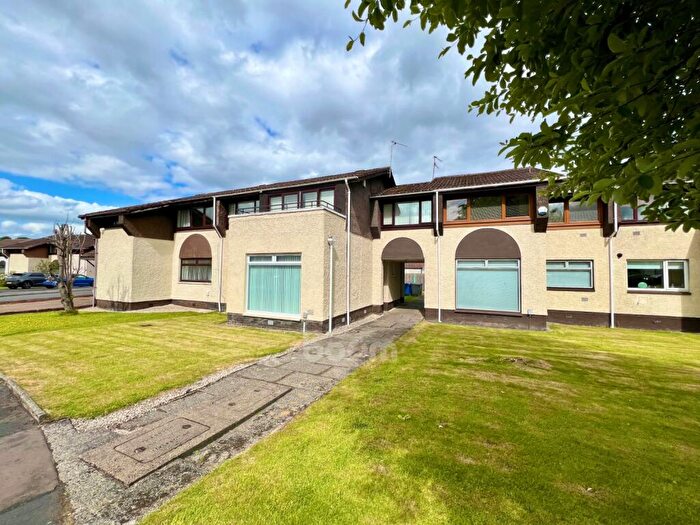 2 Bedroom Flat For Sale In Lachlan Crescent, Erskine, PA8