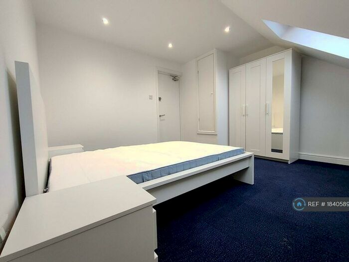 4 Bedroom Terraced House To Rent In Farnborough Avenue, London, E17