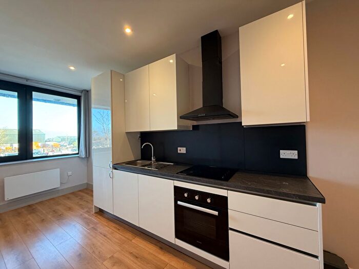 1 Bedroom Flat To Rent In Quilters Way, Stoke Mandeville, Aylesbury, HP22