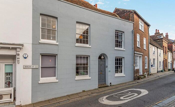 3 Bedroom Terraced House For Sale In High Street, Sandwich, Kent, CT13