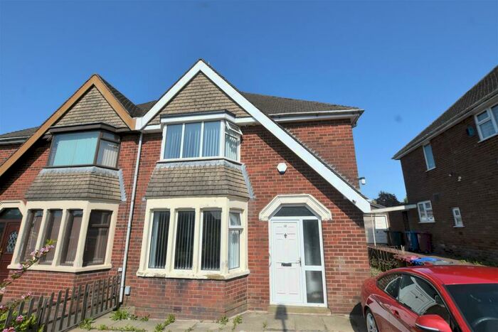 3 Bedroom Semi-Detached House To Rent In Quebec Road, Blackburn, BB2