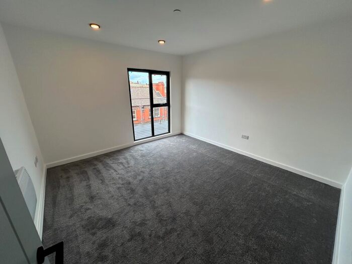 1 Bedroom Apartment To Rent In Burlington Street, Chesterfield, S40