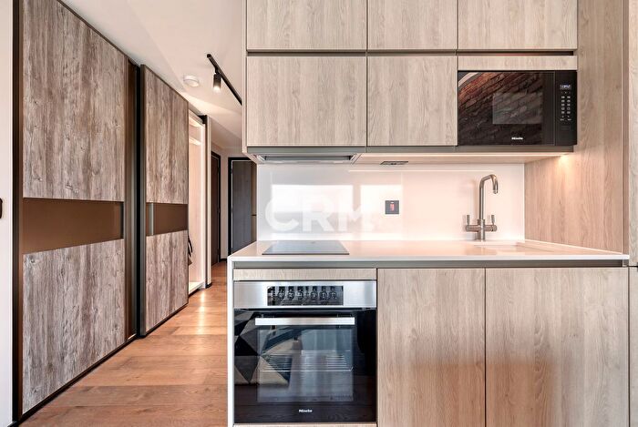 Studio To Rent In Hewett Street, London, EC2A