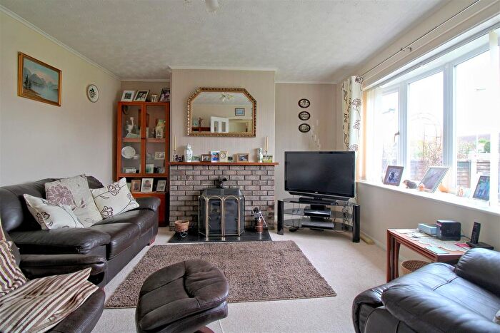 2 Bedroom Detached Bungalow For Sale In The Saltings, Terrington St. Clement, King's Lynn, PE34