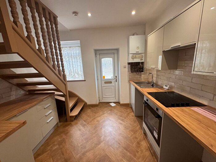 2 Bedroom Terraced House To Rent In Bole Hill Lane, Crookes, S10