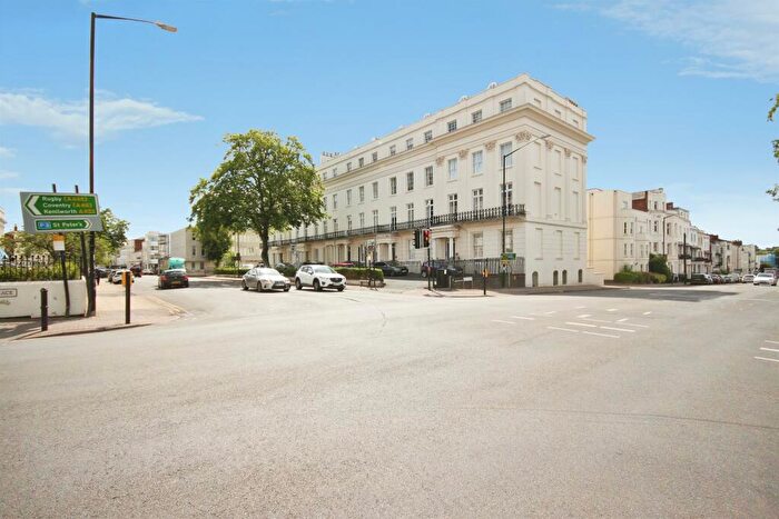 1 Bedroom Flat For Sale In Clarence Terrace, Leamington Spa, CV32