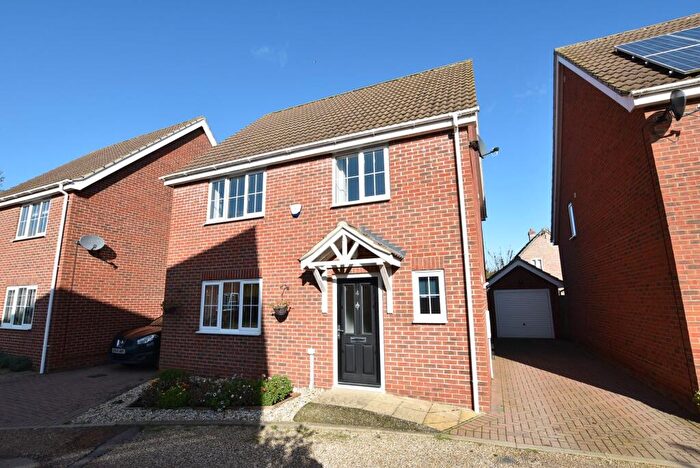 3 Bedroom Detached House To Rent In Redberry Way, Red Lodge, IP28