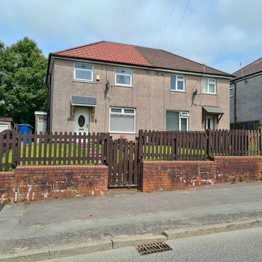 3 Bedroom Semi-Detached House To Rent In Tong Lane, Bacup, OL13