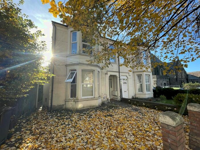 2 Bedroom Flat To Rent In Oakfield Street, Roath, Cardiff CF24