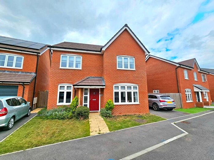 4 Bedroom Detached House For Sale In Eddy Croft, Cam, Dursley, GL11