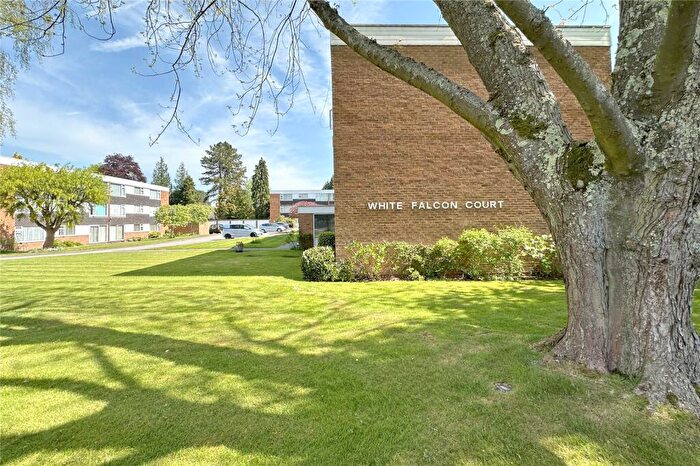 2 Bedroom Apartment For Sale In White Falcon Court, Alder Park Road, Solihull, West Midlands, B91
