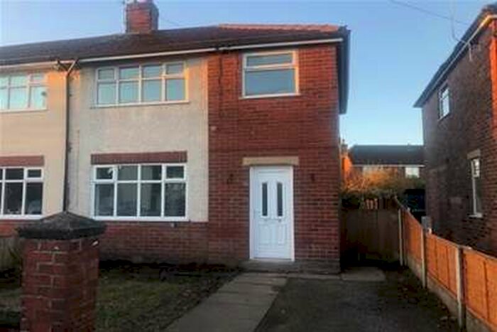 3 Bedroom House To Rent In Laburnum Road, WA3