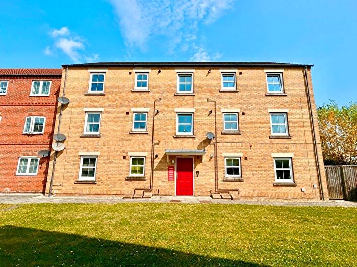 2 Bedroom Apartment To Rent In Lancaster Court, Auckley, Doncaster, DN9