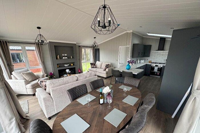 2 Bedroom Lodge For Sale In Omar Kingfisher, Searles Leisure Resort, South Beach, Hunstanton, Norfolk, PE36