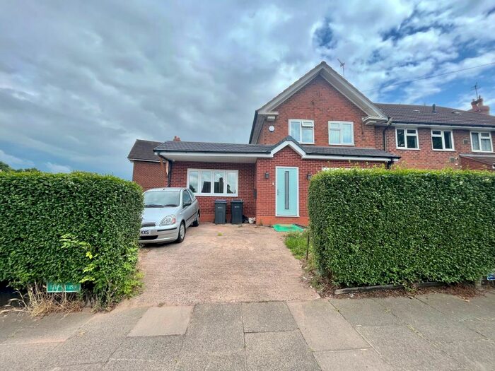 3 Bedroom Semi-Detached House To Rent In Tirley Road, Birmingham, B33