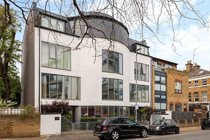 2 Bedroom Flat For Sale In Burston Road, Putney, London, SW15
