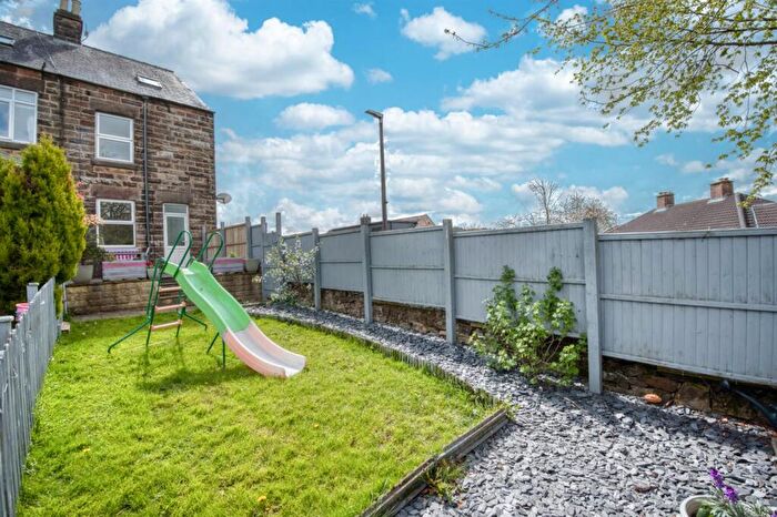 3 Bedroom End Of Terrace House For Sale In Chesterfield Road, Matlock, DE4