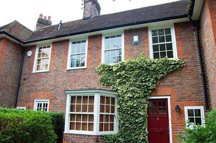 4 Bedroom Terraced House To Rent In Corringway, Hampstead Garden Suburb, NW11