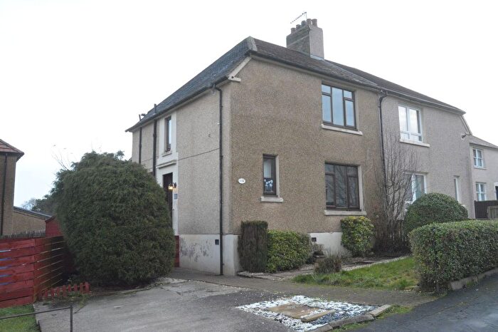 3 Bedroom Semi-Detached House For Sale In Parkend Crescent, Shieldhill, FK1