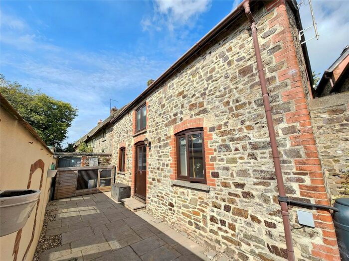 2 Bedroom Barn Conversion For Sale In Roborough, Winkleigh, EX19