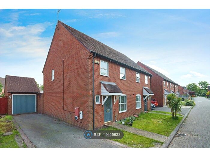 3 Bedroom Semi-Detached House To Rent In Clay Pit Lane, Shirley, Solihull, B90