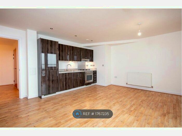 2 Bedroom Flat To Rent In Eclipse, Bristol, BS1