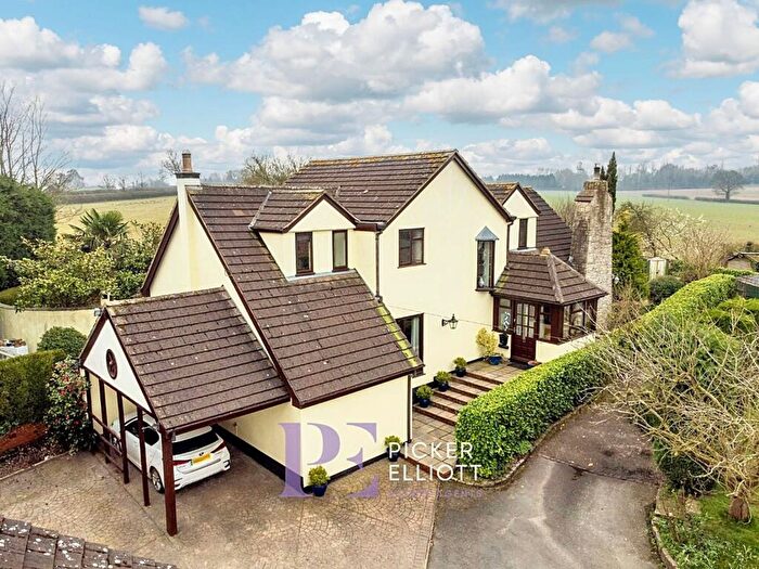 5 Bedroom Detached House For Sale In Chapel Lane, Norton Juxta Twycross, CV9